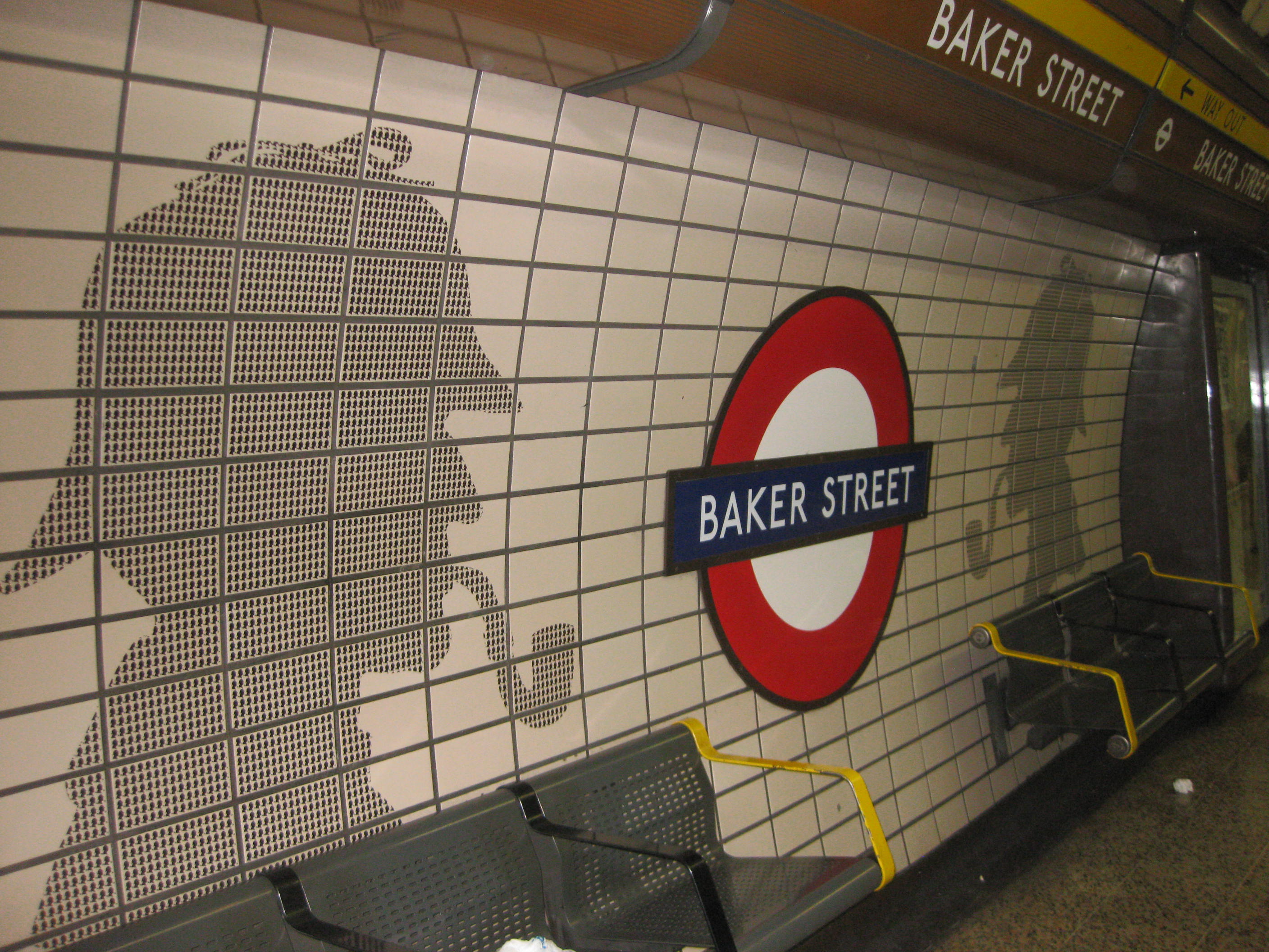 Baker_Street駅_(2)